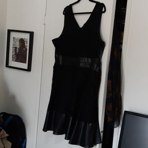 Ladies Addition Elle Dress